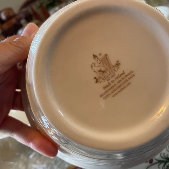 Belleek Coffee Mugs and Bowls - Picture 6 of 7